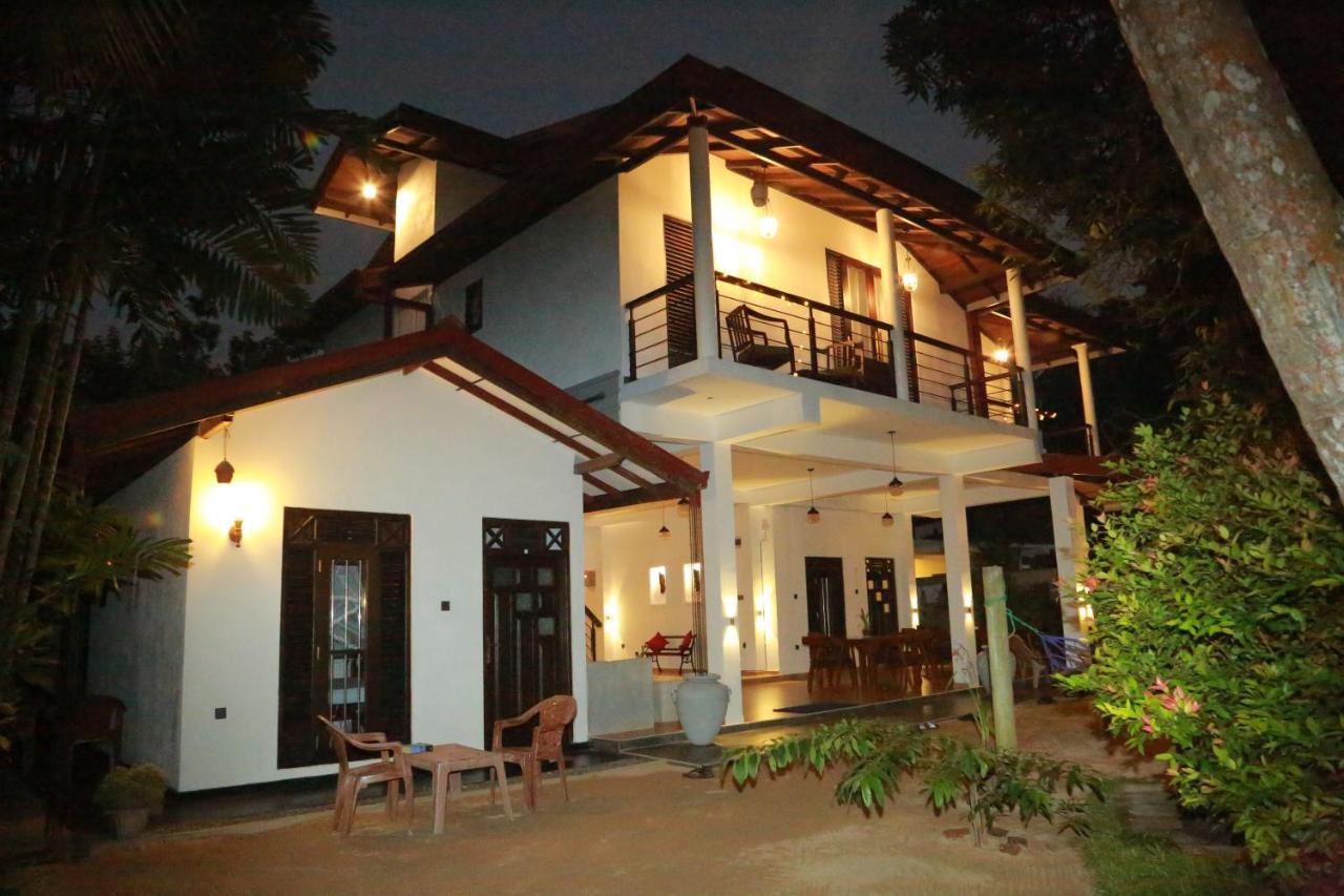 Midigama Holiday Inn 외부 사진